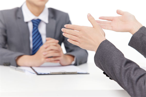 三部门印发《新一轮农村公路提升行动方案》目标到2027年全国完成新改建农村公路30万公里 